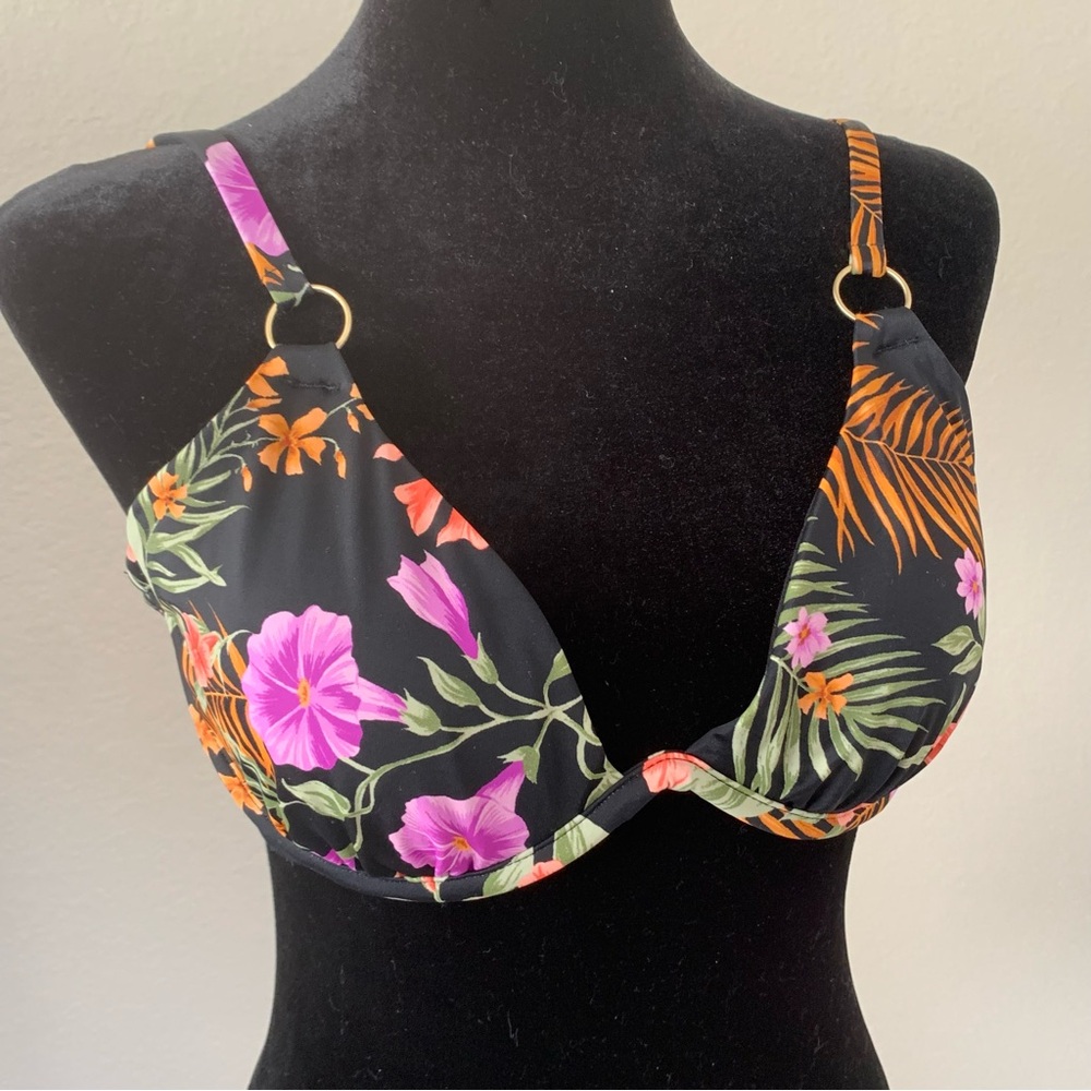 Tropical Black Floral Bikini Top vacay cruise pool Hawaiian 🌺